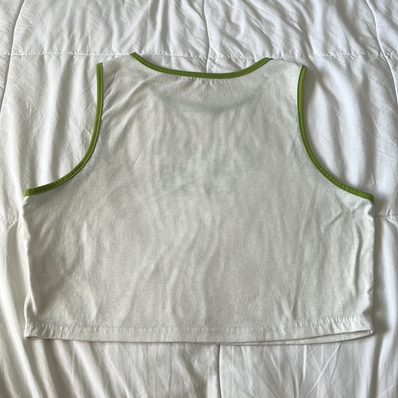 ROMWE Cartoon & Letter Graphic Contrast Tank Top - Picture 2 of 3